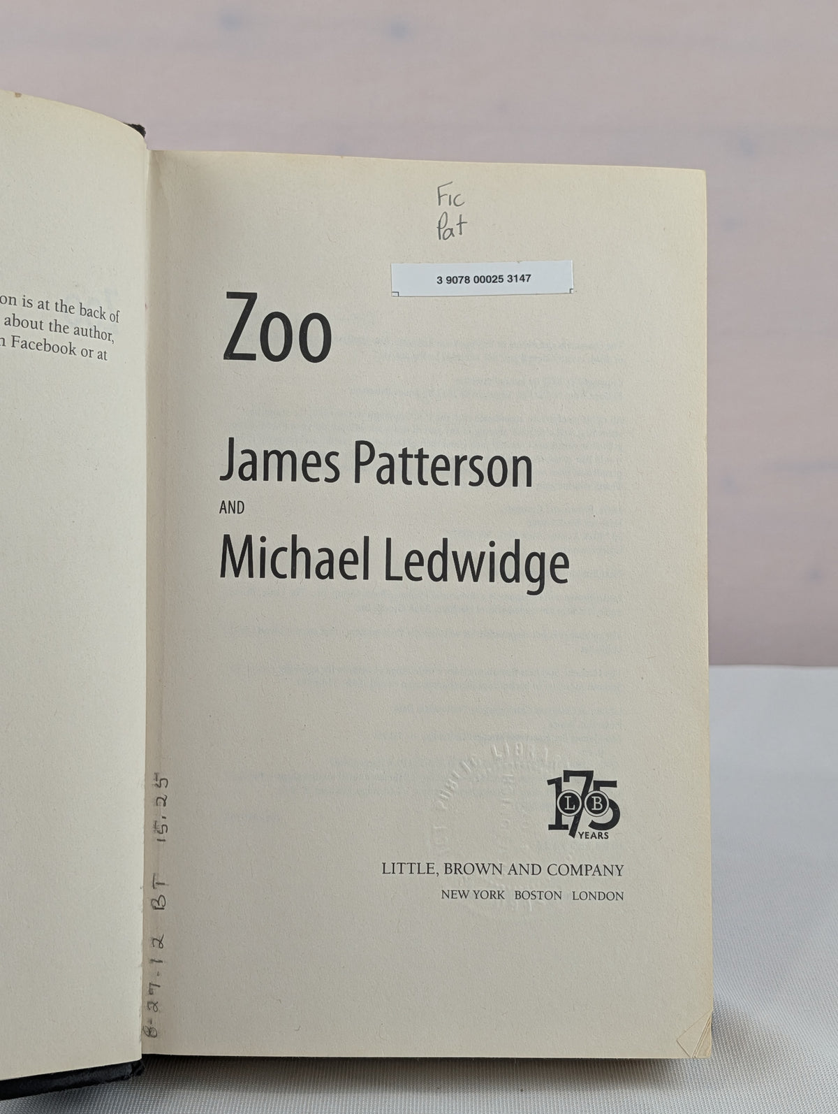 Zoo by James Patterson, Michael Ledwidge